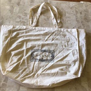 Authentic Gucci Dust Bag Tote Bag Extra Large 21 x 18 x 7 With Straps